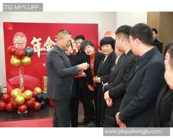 西安乒乓球队勇攀高峰的奋斗历程与联合会杯的辉煌成就 西安乒乓球队勇攀高峰的奋斗历程与联合会杯的辉煌成就