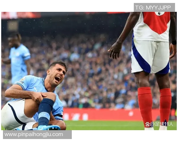 足球明星在比赛中遭遇挫折的精彩瞬间合集与深度解析 足球明星在比赛中遭遇挫折的精彩瞬间合集与深度解析