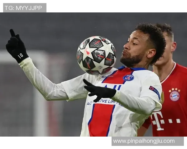 足球明星精彩停球瞬间集锦让你领略足球魅力与技巧的完美结合 足球明星精彩停球瞬间集锦让你领略足球魅力与技巧的完美结合