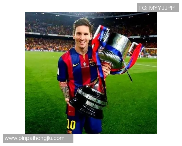 身高一米八五的足球明星如何在绿茵场上展现非凡魅力与实力 身高一米八五的足球明星如何在绿茵场上展现非凡魅力与实力